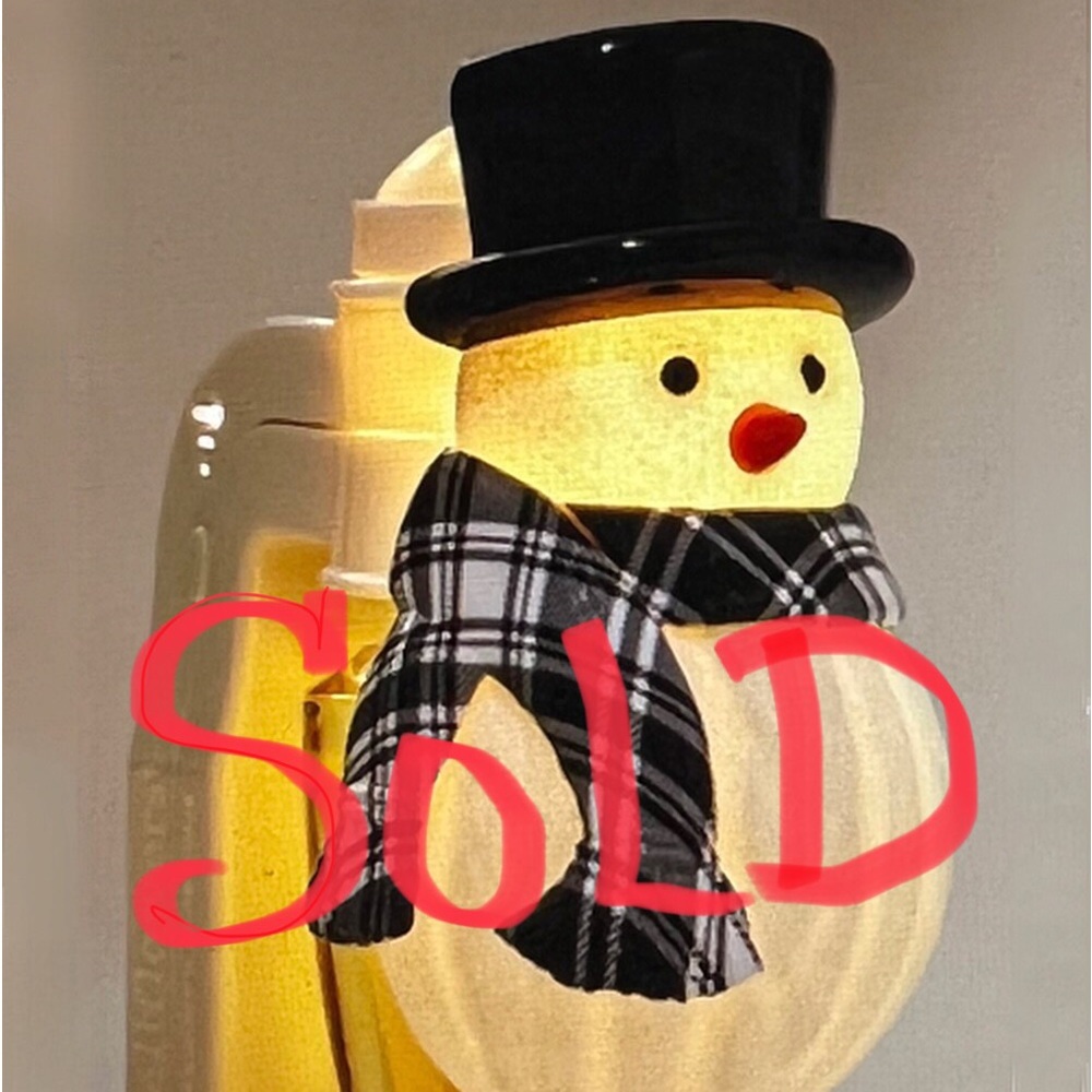 SOLD B&BW knit Snowman. SOLD